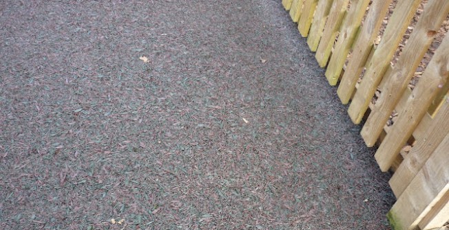 Installing Rubber Mulch in Abbey Green